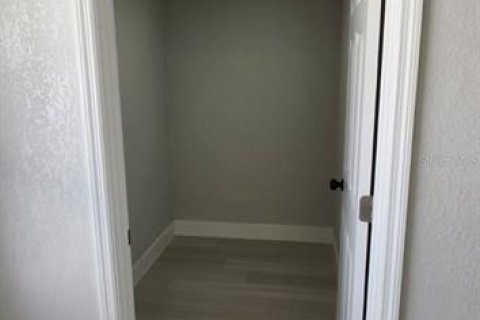 Villa ou maison à vendre à Tampa, Floride: 4 chambres, 134.52 m2 № 2429538 - photo 27