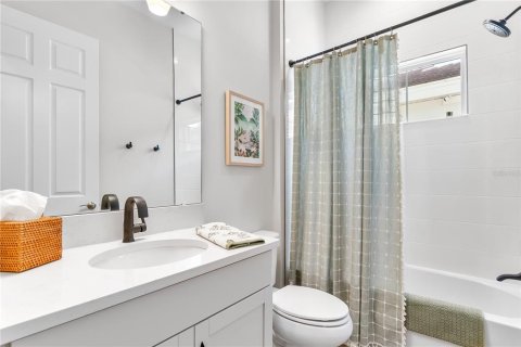 Casa en venta en Bradenton, Florida, 3 dormitorios, 238.02 m2 № 1884497 - foto 17