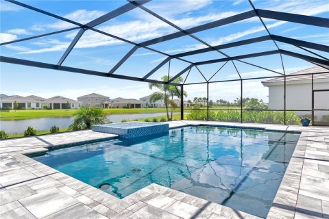 Casa en venta en Bradenton, Florida, 3 dormitorios, 238.02 m2 № 1884497 - foto 6