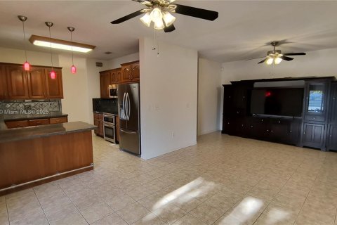 Villa ou maison à vendre à Homestead, Floride: 4 chambres, 185.9 m2 № 1638920 - photo 6