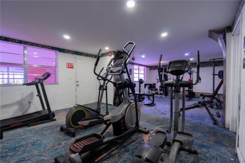 Copropriété à vendre à Hialeah, Floride: 2 chambres, 92.72 m2 № 2026197 - photo 17