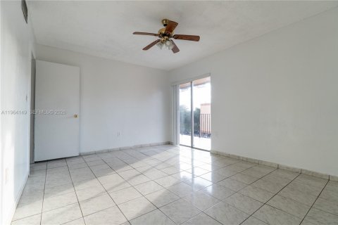 Copropriété à vendre à Hialeah, Floride: 2 chambres, 92.72 m2 № 2026197 - photo 7
