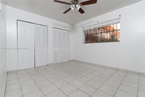 Copropriété à vendre à Hialeah, Floride: 2 chambres, 92.72 m2 № 2026197 - photo 10
