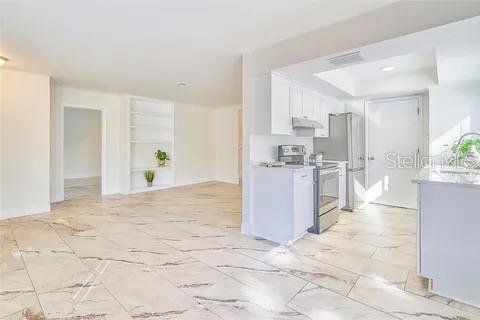 Condo in Tampa, Florida, 3 bedrooms  № 2218313 - photo 7