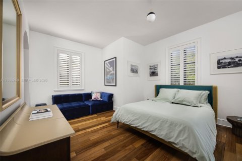 Villa ou maison à vendre à Coral Gables, Floride: 5 chambres, 472.32 m2 № 2065225 - photo 22