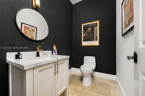 Villa ou maison à vendre à Coral Gables, Floride: 5 chambres, 472.32 m2 № 2065225 - photo 28