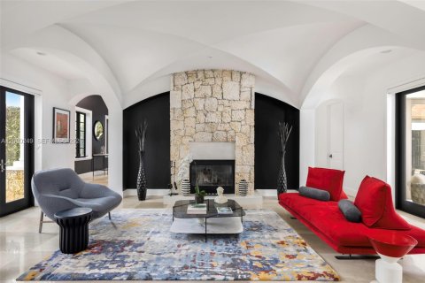 Villa ou maison à vendre à Coral Gables, Floride: 5 chambres, 472.32 m2 № 2065225 - photo 11