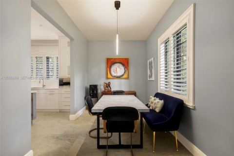 Villa ou maison à vendre à Coral Gables, Floride: 5 chambres, 472.32 m2 № 2065225 - photo 14