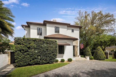 Villa ou maison à vendre à Coral Gables, Floride: 5 chambres, 472.32 m2 № 2065225 - photo 5