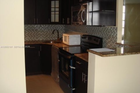 Condominio en alquiler en Aventura, Florida, 1 dormitorio, 81.1 m2 № 2170311 - foto 4