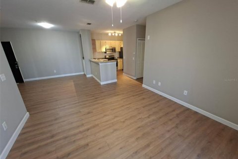 Copropriété à louer à Orlando, Floride: 2 chambres, 93.74 m2 № 2099199 - photo 4