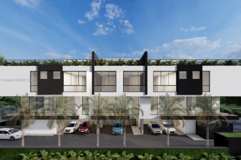 Land in Miami, Florida № 2060521
