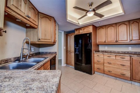 Condominio en venta en Gulfport, Florida, 2 dormitorios, 137.12 m2 № 1844544 - foto 7