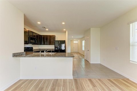House in Palmetto, Florida 3 bedrooms, 140.84 sq.m. № 1760592 - photo 16