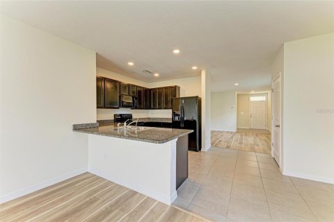House in Palmetto, Florida 3 bedrooms, 140.84 sq.m. № 1760592 - photo 14