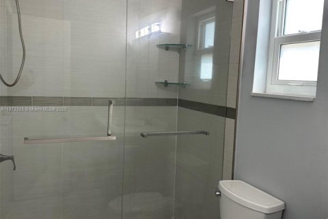 Купить виллу или дом в Майами, Флорида 3 спальни, 143.07м2, № 1925506 - фото 22