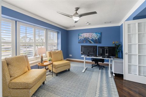 House in Venice, Florida 4 bedrooms, 221.39 sq.m. № 1858209 - photo 23