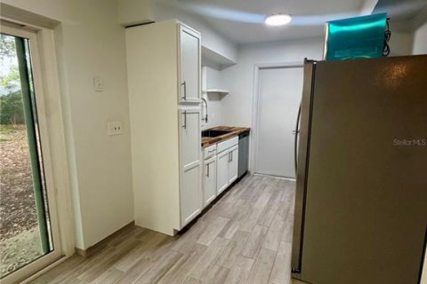 House in Ocoee, Florida 3 bedrooms, 95.13 sq.m. № 2203826 - photo 6