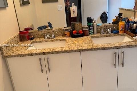 Adosado en alquiler en Pembroke Pines, Florida, 2 dormitorios, 104.05 m2 № 1938807 - foto 8