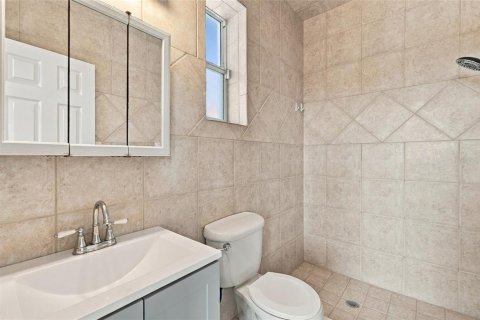 Villa ou maison à vendre à Port Charlotte, Floride: 3 chambres, 309.46 m2 № 2418531 - photo 29