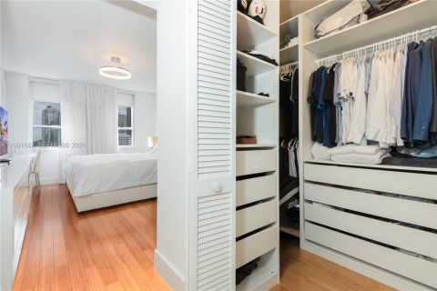 Condominio en venta en Miami, Florida, 3 dormitorios, 153.75 m2 № 2091364 - foto 27