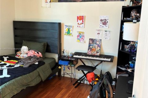 Condo in Miami, Florida, 2 bedrooms № 1892299 - photo 18