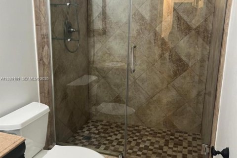 Casa en alquiler en Hollywood, Florida, 2 dormitorios, 133.78 m2 № 2084787 - foto 13
