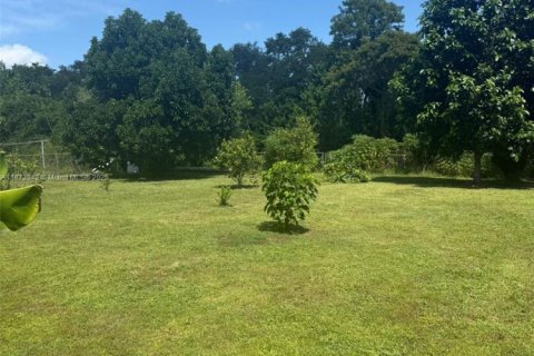 Villa ou maison à vendre à Port St. Lucie, Floride: 3 chambres, 130.25 m2 № 1928248 - photo 21