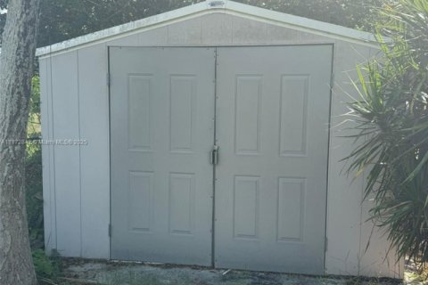 Villa ou maison à vendre à Port St. Lucie, Floride: 3 chambres, 130.25 m2 № 1928248 - photo 20