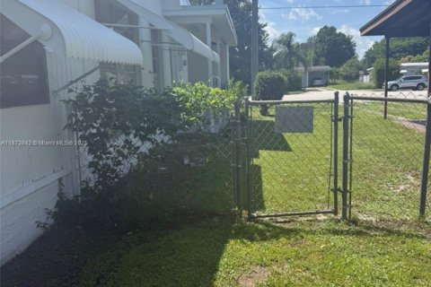 Villa ou maison à vendre à Port St. Lucie, Floride: 3 chambres, 130.25 m2 № 1928248 - photo 18