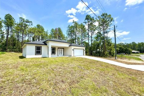 House in Citrus Springs, Florida 3 bedrooms, 142.05 sq.m. № 1740665 - photo 3