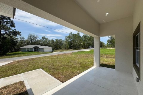House in Citrus Springs, Florida 3 bedrooms, 142.05 sq.m. № 1740665 - photo 5