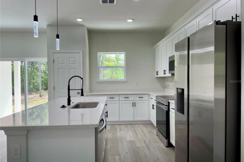 House in Citrus Springs, Florida 3 bedrooms, 142.05 sq.m. № 1740665 - photo 17