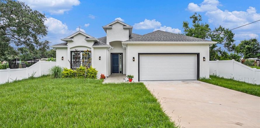 Villa ou maison à Tampa, Floride 3 chambres, 193.98 m2 № 1902144