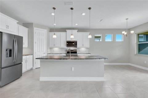 Villa ou maison à vendre à Cape Coral, Floride: 3 chambres, 206.43 m2 № 2410316 - photo 11
