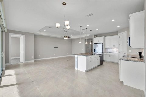 Villa ou maison à vendre à Cape Coral, Floride: 3 chambres, 206.43 m2 № 2410316 - photo 16