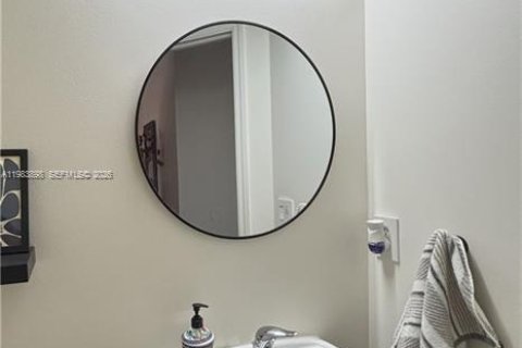 Casa en venta en Lehigh Acres, Florida, 4 dormitorios, 232.44 m2 № 2046729 - foto 14