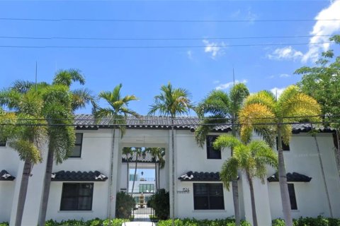 Touwnhouse à Fort Lauderdale, Floride 2 chambres, 148.36 m2 № 2033566