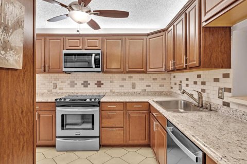 Condo in Boynton Beach, Florida, 2 bedrooms  № 2176513 - photo 4