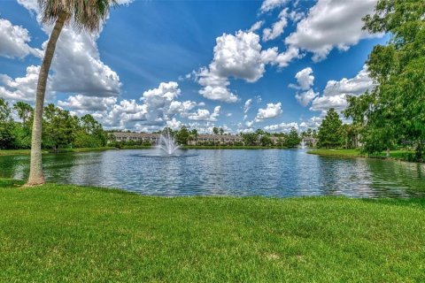 Condo in Lakewood Ranch, Florida, 1 bedroom № 2109986 - photo 3