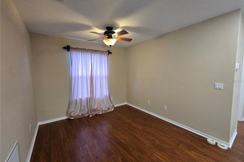 Casa en venta en Orlando, Florida, 4 dormitorios, 211.91 m2 № 1908670 - foto 16
