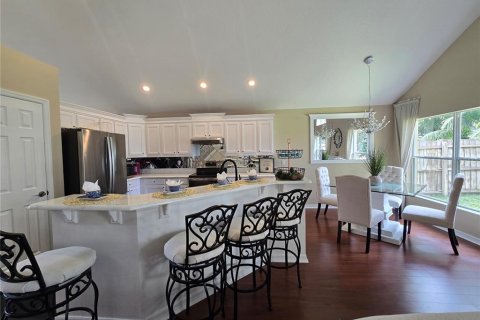 Casa en venta en Orlando, Florida, 4 dormitorios, 211.91 m2 № 1908670 - foto 7
