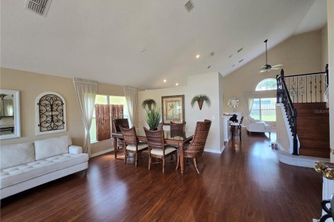 Casa en venta en Orlando, Florida, 4 dormitorios, 211.91 m2 № 1908670 - foto 3