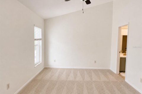 Touwnhouse à louer à Tampa, Floride: 2 chambres, 117.89 m2 № 2157500 - photo 11