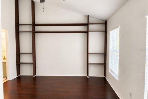 Touwnhouse à louer à Tampa, Floride: 2 chambres, 117.89 m2 № 2157500 - photo 9