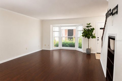 Touwnhouse à louer à Tampa, Floride: 2 chambres, 117.89 m2 № 2157500 - photo 15