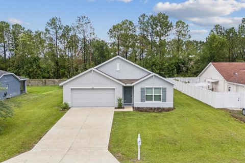 House in Spring Hill, Florida 4 bedrooms, 170.01 sq.m. № 1781162 - photo 3