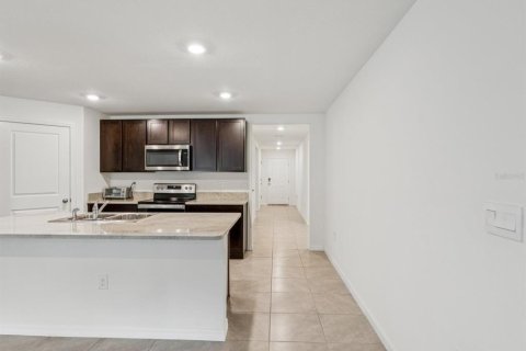House in Spring Hill, Florida 4 bedrooms, 170.01 sq.m. № 1781162 - photo 16
