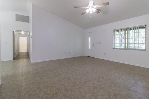 Casa en venta en Ocala, Florida, 4 dormitorios, 151.52 m2 № 1813548 - foto 5