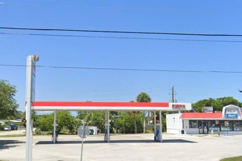 Commercial property in Stuart, Florida 232.35 sq.m. № 1412421 - photo 2